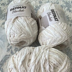 Bernat blanket yarn